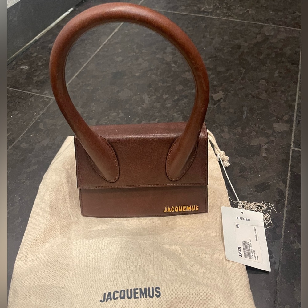 JACQUEMUS “BROWN LE PAPIER ‘LE CHIQUITO MOYEN’ BAG